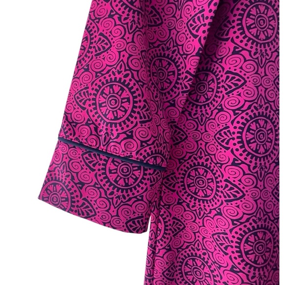 LANDS’ END | NWOT 3/4 SLEEVE SHEETH DRESS UPF 50 BRIGHT PINK & NAVY BLUE TRIM XS - Picture 4 of 8